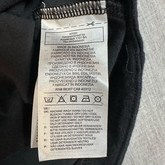 Adidas Black Sleeveless Athletic Top Womans - Picture 5 of 7